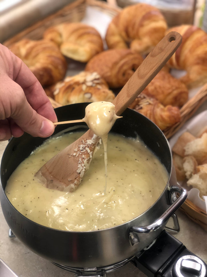Our Traditional Fondue Kit (MEAL) Min 2 People